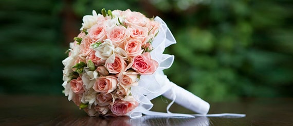 розово-белый букет невесты